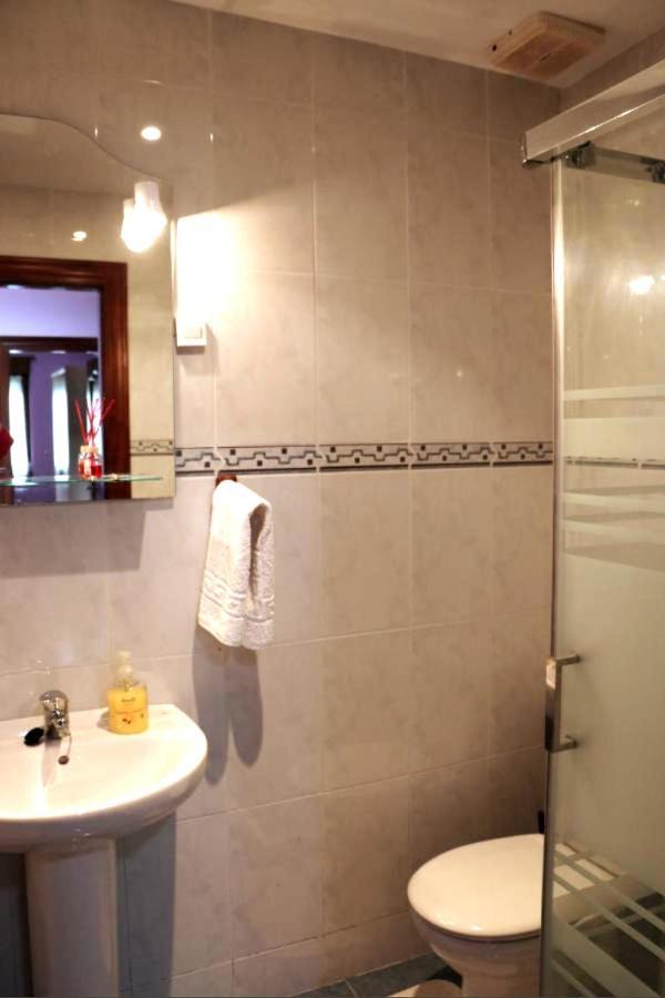Apartamentos Rurales Andrea يانس المظهر الخارجي الصورة